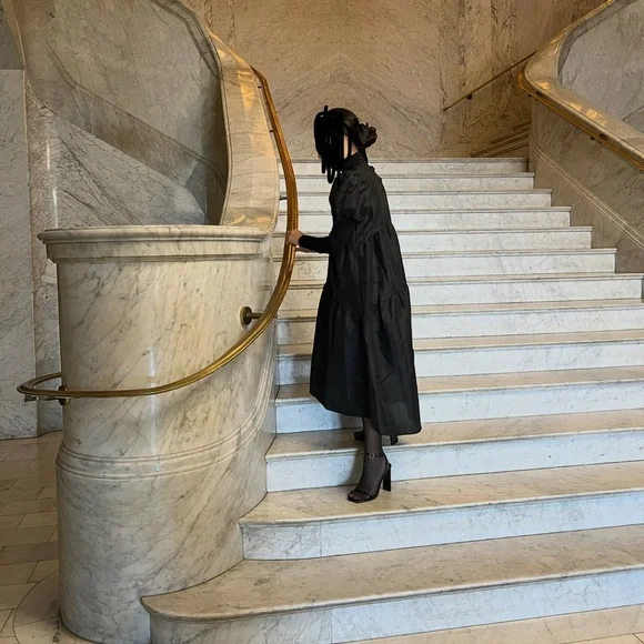 KIKA VARGAS Tiered Ruffle Puff Sleeve Dress - Picture 4 of 4